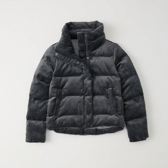 Abercrombie & Fitch Jackets & Blazers - Abercrombie & Fitch Velvet Puffer Coat